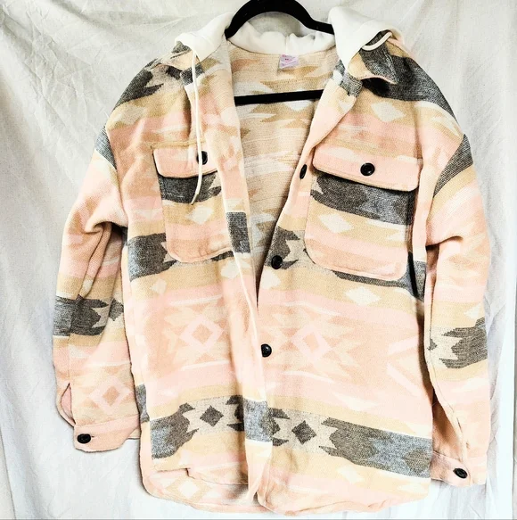 No Boundaries Cream and White Jacket With Hood - Picture 4 of 4